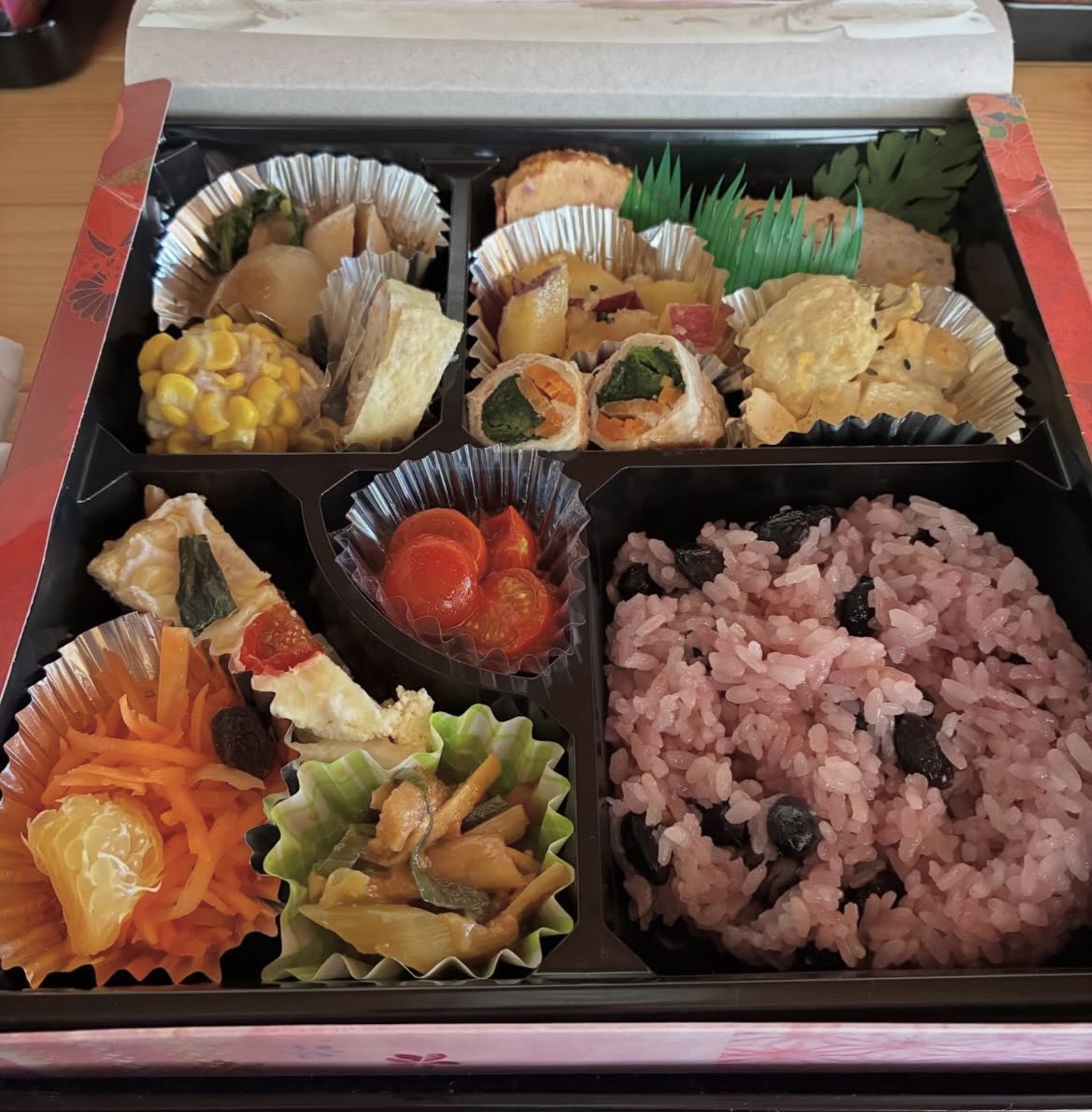 薬膳花見弁当の写真